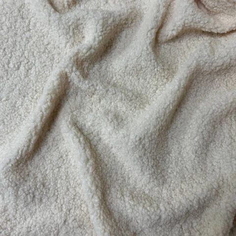 Искусственный мех под овчину