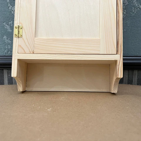 Заготовка Ключница с дверцей