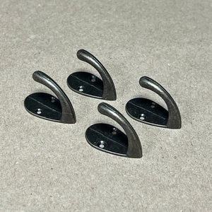 Крючок №10 металлический 3,5 х 2,5 см 4шт/упак