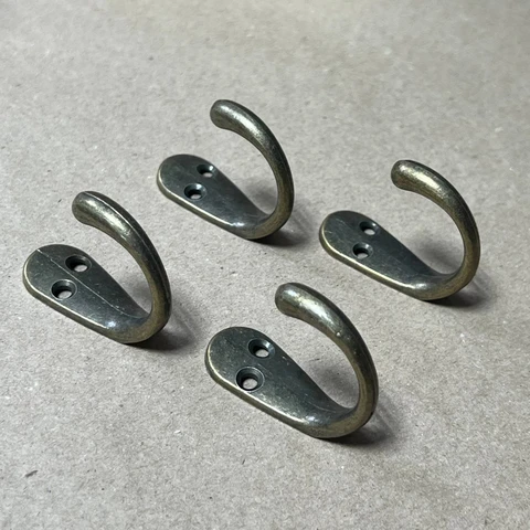 Крючок №13 металлический 4 х 3,5 см 4шт/упак