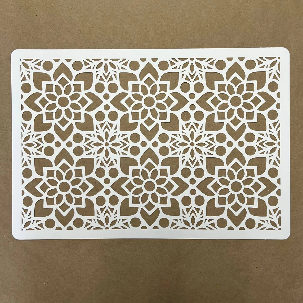 Трафарет ЛБМД70 38,5 х 26,5 см