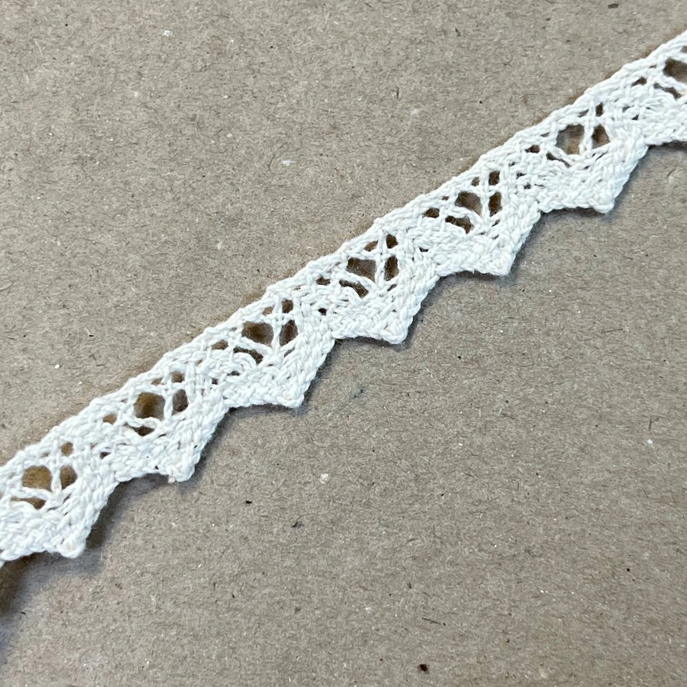 Кружево хлопковое бордюрное с треугольным узором