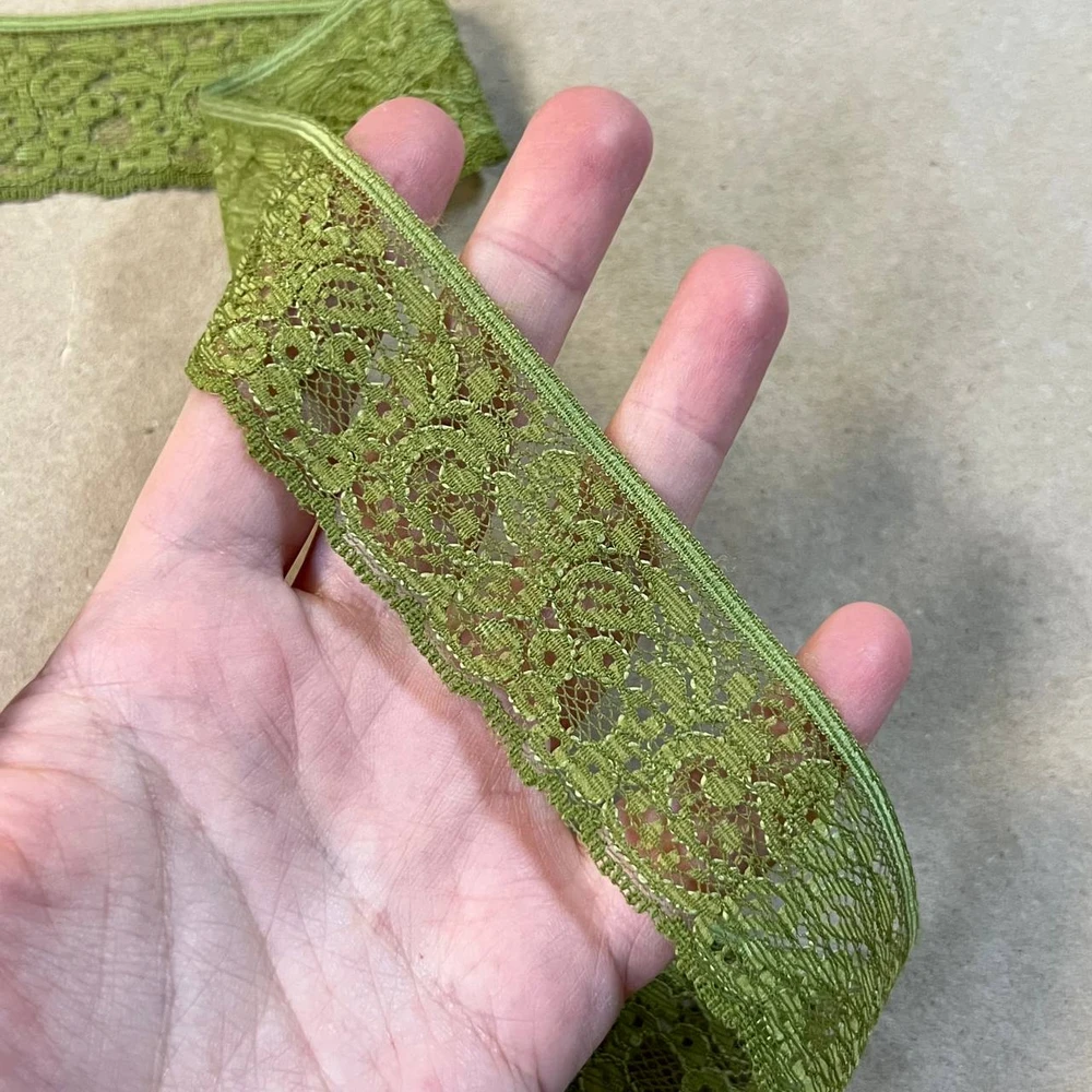 Кружево LAKIDAIN 3,4 см олива