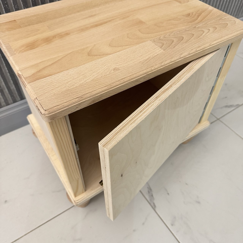 Заготовка Универсальная Тумба с ногами модель 1