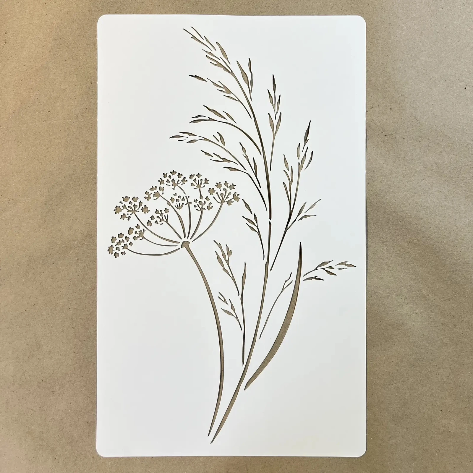 Трафарет СМ4 48 х 29,3 см ботаника