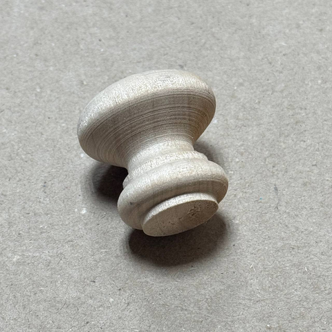 Ручка №11 деревянная 4 х 3,5 см