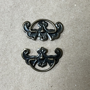 Ручка №18/1 металлическая 4,5 х 2,5 см 2шт/упак