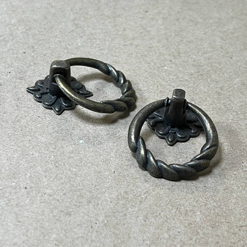 Ручка №26 металлическая 4 х 3,5 см 2шт/упак