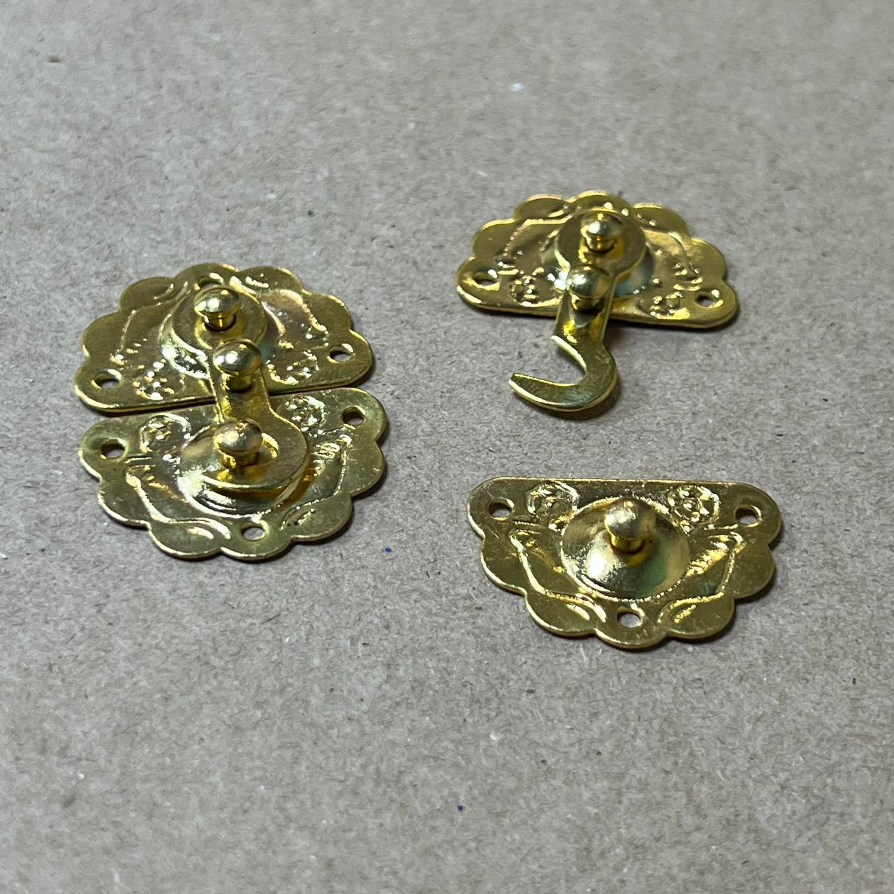 Замок №16 металлический 3 х 4 см 2шт/упак