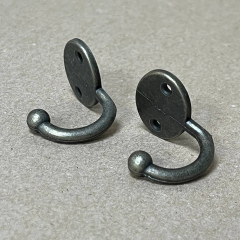 Крючок №6 металлический 4 х 3 см 2шт/упак