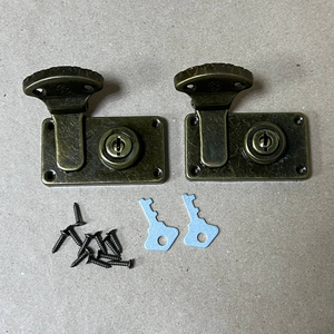 Замок №1 с защелкой металлический 7,5 х 4 см 2шт/упак